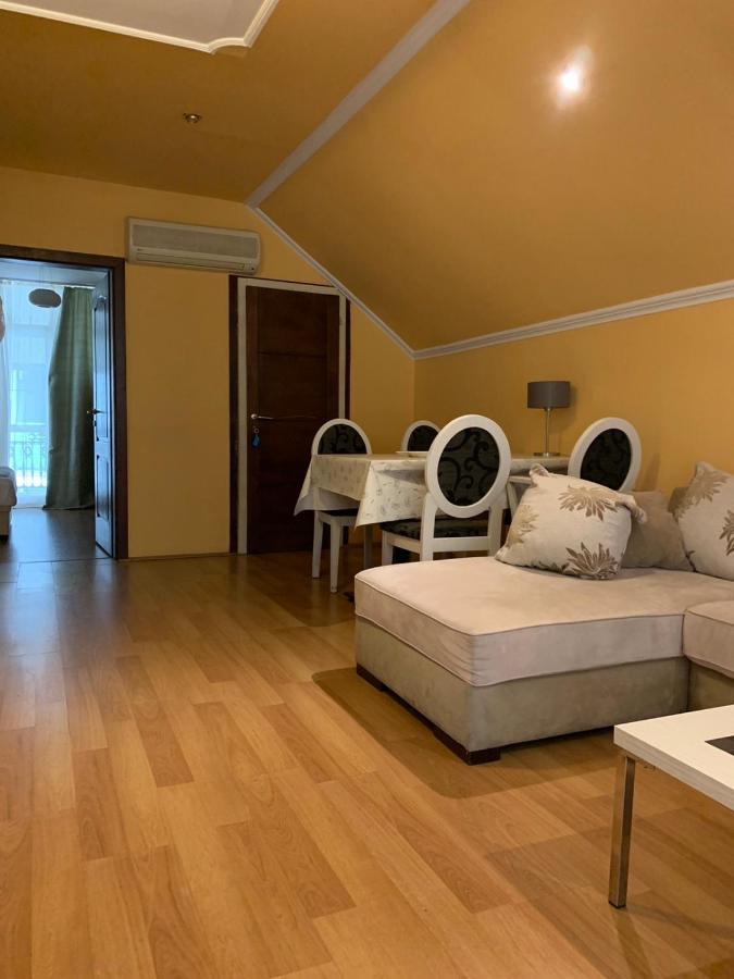 Appartamento Bellmatini Belgrado Esterno foto